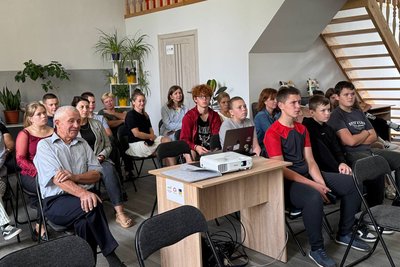 На Житомирщині провели допрем'єрний показ документального проєкту "Забуті" На Житомирщині провели допрем'єрний показ документального проєкту "Забуті"