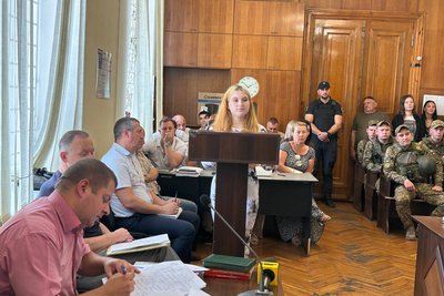 На суді в Житомирі заслухали трьох потерпілих у справі про вимагання, вбивство і викрадання людей