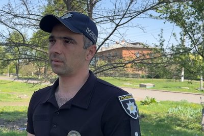 "Людей немає”: яка ситуація в селах Хотінської громади, які знаходяться в “сірій зоні”