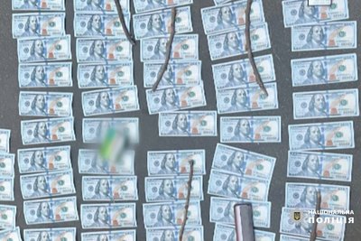Обіцяв допомогти уникнути мобілізації за 12 тисяч доларів: на Одещині затримали 23-річного чоловіка Обіцяв допомогти уникнути мобілізації за 12 тисяч доларів: на Одещині затримали 23-річного чоловіка