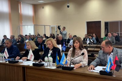 У Дубні на Рівненщині продовжується конфлікт щодо вибору академічного ліцею У Дубні на Рівненщині продовжується конфлікт щодо вибору академічного ліцею