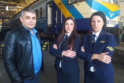 «Думали – хоча б доїхати»: як з Одеси через війну евакуювали близько тисячі дітей «Думали – хоча б доїхати»: як з Одеси через війну евакуювали близько тисячі дітей