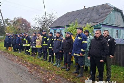 Пішла до лісу і не повернулася — у громаді на Житомирщині шукають 88-річну бабусю Пішла до лісу і не повернулася — у громаді на Житомирщині шукають 88-річну бабусю