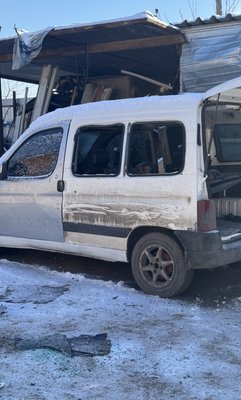 У Сумах російський дрон влучив в у станцію техобслуговування: які наслідки У Сумах російський дрон влучив в у станцію техобслуговування: які наслідки