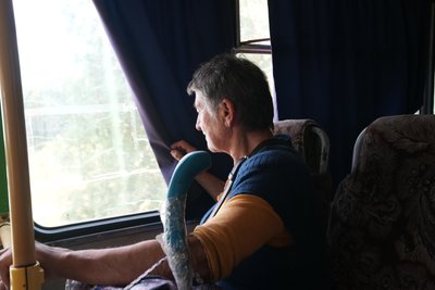 Суми — Храпівщина: рейсовий автобус майже до лінії боєзіткнення Суми — Храпівщина: рейсовий автобус майже до лінії боєзіткнення