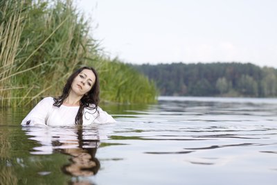 Івана Хрестителя чи Івана Купала — на Житомирщині розповіли, що відомо про ці 2 свята та чому їх відзначають в один день Івана Хрестителя чи Івана Купала — на Житомирщині розповіли, що відомо про ці 2 свята та чому їх відзначають в один день