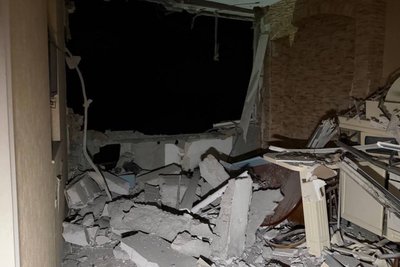 В Одесі через атаку РФ пошкоджена багатоповерхівка: є поранені В Одесі через атаку РФ пошкоджена багатоповерхівка: є поранені