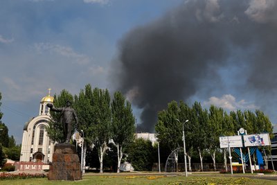 "У Донецьку — тиша". Як живуть люди, що опинилися в російській окупації до 24 лютого "У Донецьку — тиша". Як живуть люди, що опинилися в російській окупації до 24 лютого