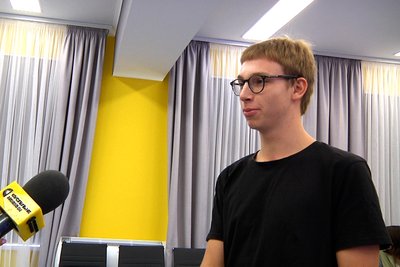 Житомирські студенти розробили мобільний застосунок "Агент 112", який навчає дітей правилам безпеки Житомирські студенти розробили мобільний застосунок "Агент 112", який навчає дітей правилам безпеки
