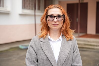 Директорка міського департаменту з роботи із ВПО Вікторія Івченко, квітень 2026 року Директорка міського департаменту з роботи із ВПО Вікторія Івченко, квітень 2026 року