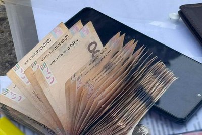 У Миколаєві затримали співробітника ТЦК, якого підозрюють у хабарництві У Миколаєві затримали співробітника ТЦК, якого підозрюють у хабарництві