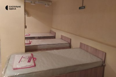 З ліжками та інтернетом: у будинку в центрі Одеси відремонтували укриття на 150 людей З ліжками та інтернетом: у будинку в центрі Одеси відремонтували укриття на 150 людей