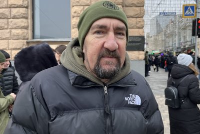 "Свято без свята". У Харкові відбулася перша з квітня акція на підтримку військовополонених "Свято без свята". У Харкові відбулася перша з квітня акція на підтримку військовополонених