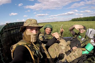 «Пацани назвали мене «200». А я встав і побіг» — боєць волинського «Любарта» про війну, поранення і повернення у стрій «Пацани назвали мене «200». А я встав і побіг» — боєць волинського «Любарта» про війну, поранення і повернення у стрій