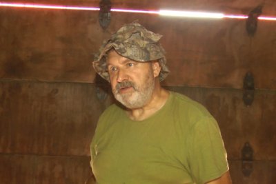 Хмельницькі волонтери виготовляють для бійців ССО житло з майстернею на колесах Хмельницькі волонтери виготовляють для бійців ССО житло з майстернею на колесах
