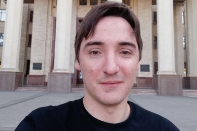 Політолог Антон Авксентьєв Політолог Антон Авксентьєв