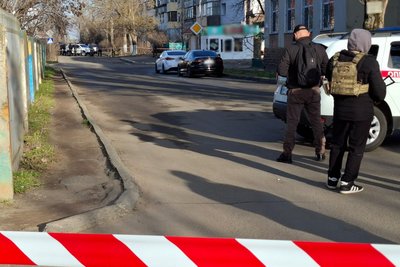 Біля однієї з державних установ Одещини пролунав вибух: правоохоронці з'ясовують обставини Біля однієї з державних установ Одещини пролунав вибух: правоохоронці з'ясовують обставини