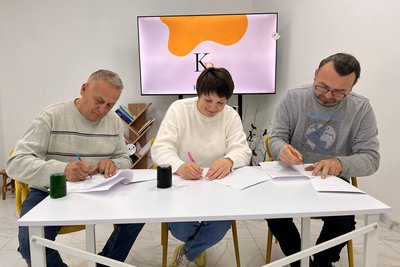 "32 панелі потужністю 13 кВт": на території дитсадка на Рівненщині встановили сонячну електростанцію "32 панелі потужністю 13 кВт": на території дитсадка на Рівненщині встановили сонячну електростанцію