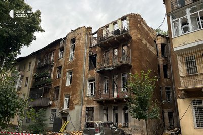 Атака дронами на Одесу: загиблий, поранені та зруйновані будинки — що розповідають очевидці