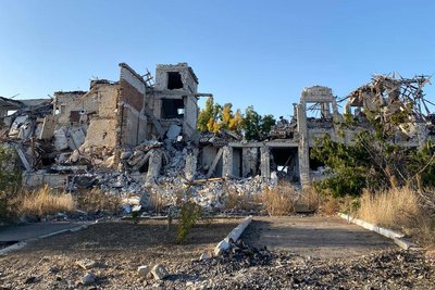 "Працювала у бронежилеті": історія чернівчанки, яка лікує цивільних на деокупованих територіях "Працювала у бронежилеті": історія чернівчанки, яка лікує цивільних на деокупованих територіях
