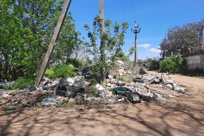 Біля одного з житлових комплексів Одеси виявили незаконне сміттєзвалище Біля одного з житлових комплексів Одеси виявили незаконне сміттєзвалище