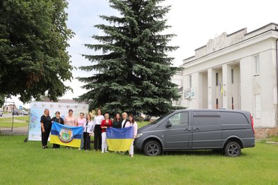 У громаді на Житомирщині відбувся благодійний тур на підтримку ЗСУ — скільки грошей зібрали У громаді на Житомирщині відбувся благодійний тур на підтримку ЗСУ — скільки грошей зібрали