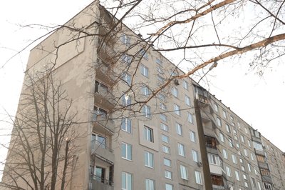 Як виглядав будинок по вулиці Бучми після обстрілів та в лютому 2023 року Як виглядав будинок по вулиці Бучми після обстрілів та в лютому 2023 року