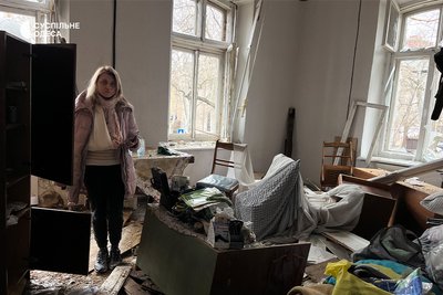 "Взяли документи і кота": що розповіли мешканці пошкодженого будинку в Одесі "Взяли документи і кота": що розповіли мешканці пошкодженого будинку в Одесі