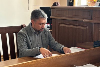 Справа Попільнянського стрілка: суд в Житомирі залишив обвинуваченого під нічним домашнім арештом Справа Попільнянського стрілка: суд в Житомирі залишив обвинуваченого під нічним домашнім арештом