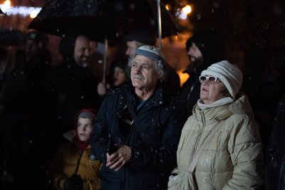 В Ужгороді запалили менору до єврейського свята Ханука В Ужгороді запалили менору до єврейського свята Ханука