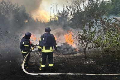 Волинські рятувальники розповіли про виконання завдань біля лінії зіткнення на Донеччині Волинські рятувальники розповіли про виконання завдань біля лінії зіткнення на Донеччині