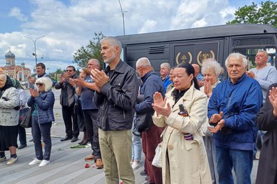 На Житомирщині попрощалися із солістом Одеської опери, уродженцем Малина Владиславом Гораєм На Житомирщині попрощалися із солістом Одеської опери, уродженцем Малина Владиславом Гораєм