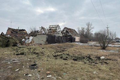 Обстріляні будинки у Вовчанську Обстріляні будинки у Вовчанську