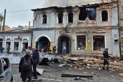 Удар по дитсадку в Харкові: що міський голова розповів про стан дітей і ступінь руйнувань Удар по дитсадку в Харкові: що міський голова розповів про стан дітей і ступінь руйнувань