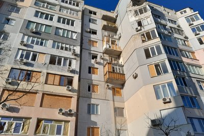 Херсон, пошкоджений будинок, 1 лютого 2024 рік Херсон, пошкоджений будинок, 1 лютого 2024 рік