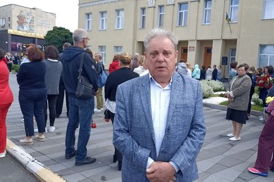 На Житомирщині попрощалися із солістом Одеської опери, уродженцем Малина Владиславом Гораєм На Житомирщині попрощалися із солістом Одеської опери, уродженцем Малина Владиславом Гораєм