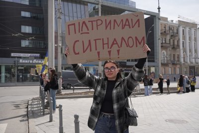 У Харкові відбулася акція на підтримку військовополонених Маріупольського гарнізону У Харкові відбулася акція на підтримку військовополонених Маріупольського гарнізону
