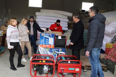 У навчальні заклади на Закарпатті передали генератори від німецьких та австрійських благодійників У навчальні заклади на Закарпатті передали генератори від німецьких та австрійських благодійників