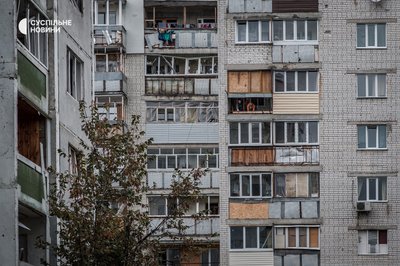 Житло припинило своє існування. Як відбудовують знищені російськими обстрілами будинки