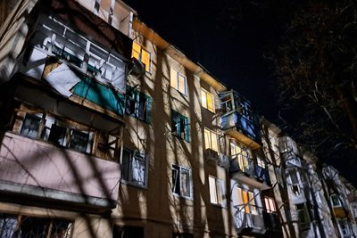 В Озерному на Житомирщині "шахед" влучив у багатоповерхівку, є загиблий