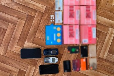 телефони, картки телефони, картки