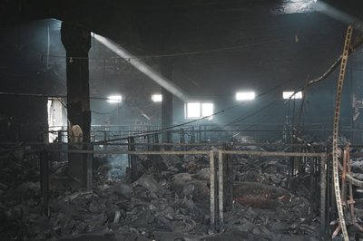 Агрофірма у Нововодолазькій громаді після російської атаки, 3 жовтня 2025 року