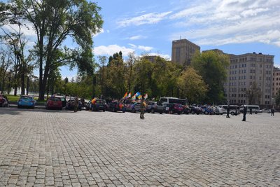 Учасники автопробігу від KharkivPride, Харків, 6 вересня 2025 року Учасники автопробігу від KharkivPride, Харків, 6 вересня 2025 року