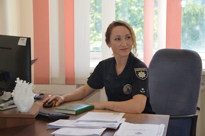"Ми виконували до 30 розтинів за добу": поліцейська із Житомира — про робочі будні у перші дні війни "Ми виконували до 30 розтинів за добу": поліцейська із Житомира — про робочі будні у перші дні війни