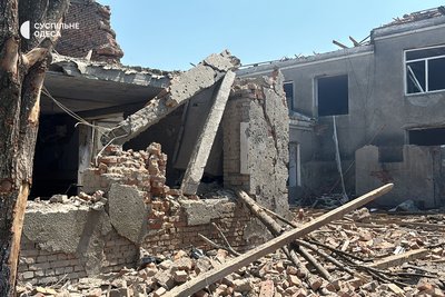 "Школу зовсім знищено": директорка ліцею про руйнування після удару РФ по Одещині