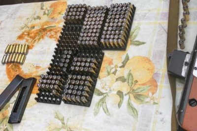 На Вінниччині чоловік незаконно зберігав зброю та набої На Вінниччині чоловік незаконно зберігав зброю та набої
