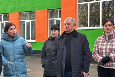 Три роки навчаються онлайн — коли у громаді під Житомиром запрацює укриття для ліцею Три роки навчаються онлайн — коли у громаді під Житомиром запрацює укриття для ліцею
