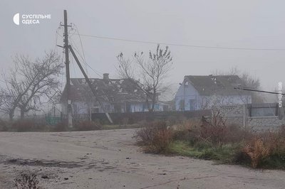 Одеський парамедик показав фото деокупованої Херсонщини та розповів, як втікає відступає армія РФ Одеський парамедик показав фото деокупованої Херсонщини та розповів, як втікає відступає армія РФ