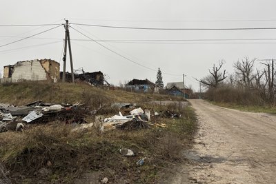 "Всі ховаються". Як живуть у селі Велика Чернеччина поблизу Сум