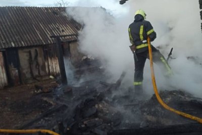 У селі на Житомирщині на пожежі виявили тіла трьох людей У селі на Житомирщині на пожежі виявили тіла трьох людей